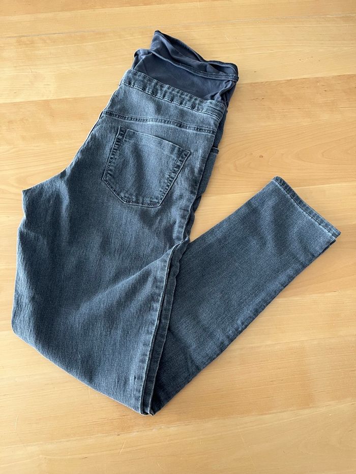 Jean de grossesse gris clair Kiabi 42