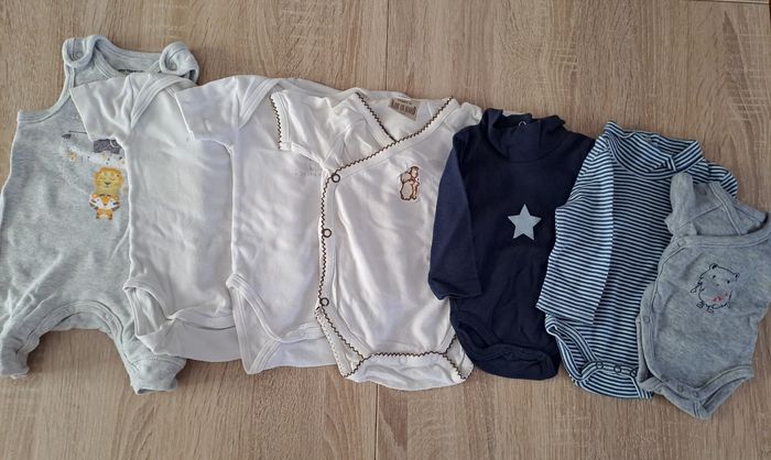 Gros lot naissance et 1 mois garçon - photo numéro 3