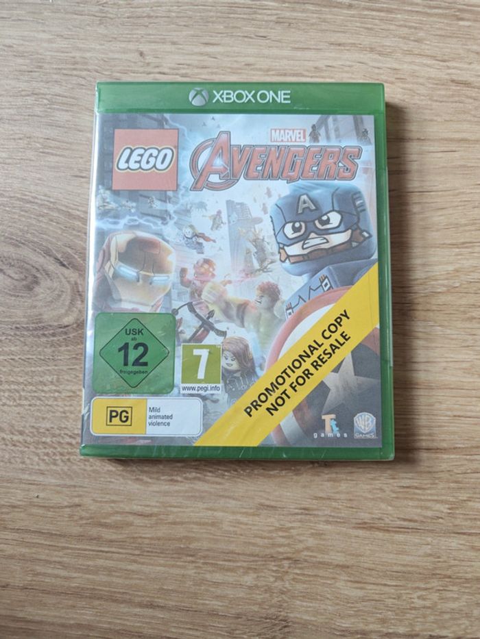 LEGO Marvel Avengers Xbox One promotional
