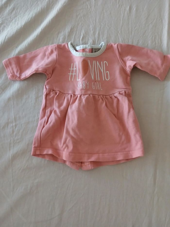 Robe 1 mois - photo numéro 2