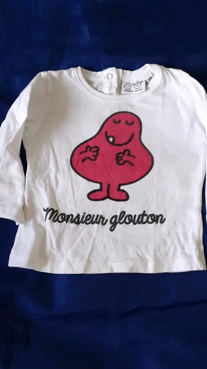 tee-shirt