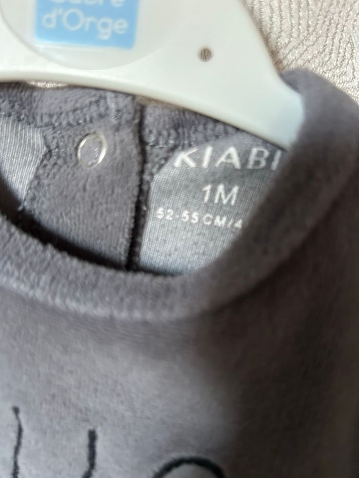 2 pyjamas velours 1 mois Kiabi - photo numéro 4