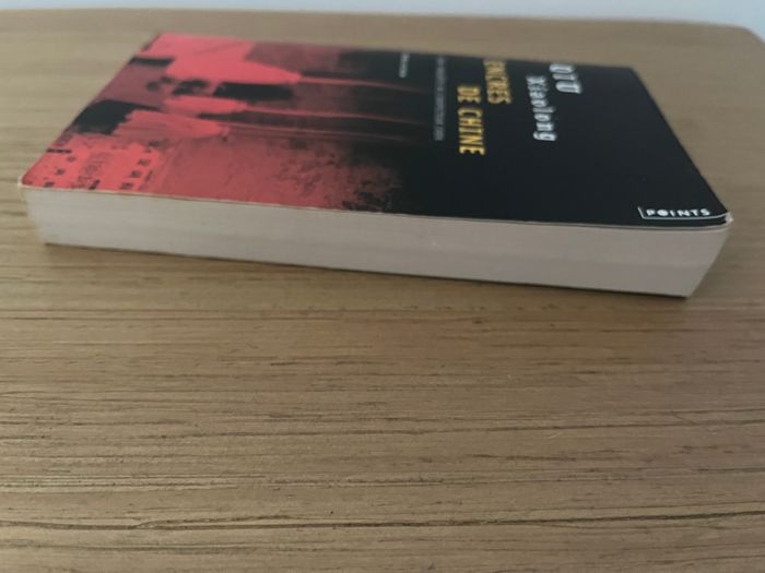 Encres de Chine - Qiu xiaolongLivre de poche pas tout jeune mais qui reste en très bon état. Beaucou - photo numéro 3