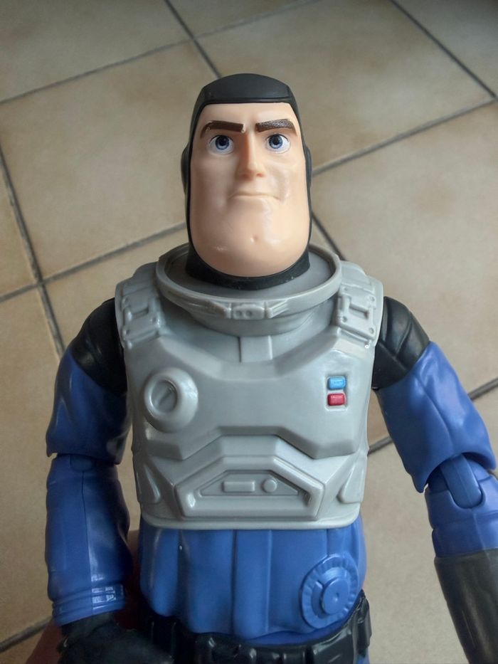 Figurine Buzz l’éclair - film - photo numéro 5