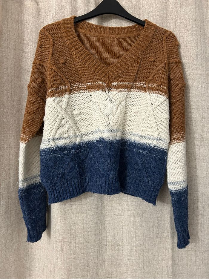 Pull Cole V - photo numéro 4