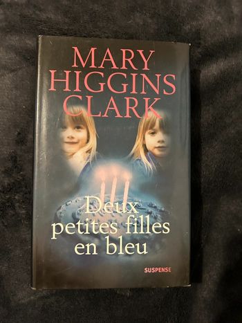 Deux petites filles en bleu