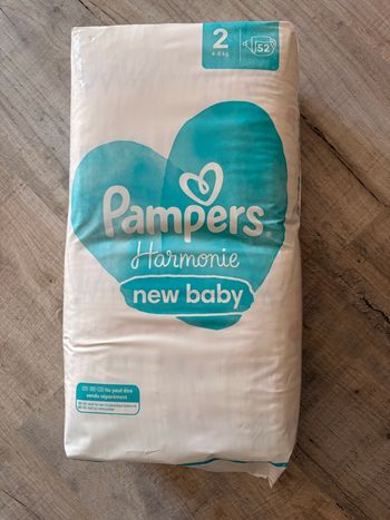 Couches Pampers 