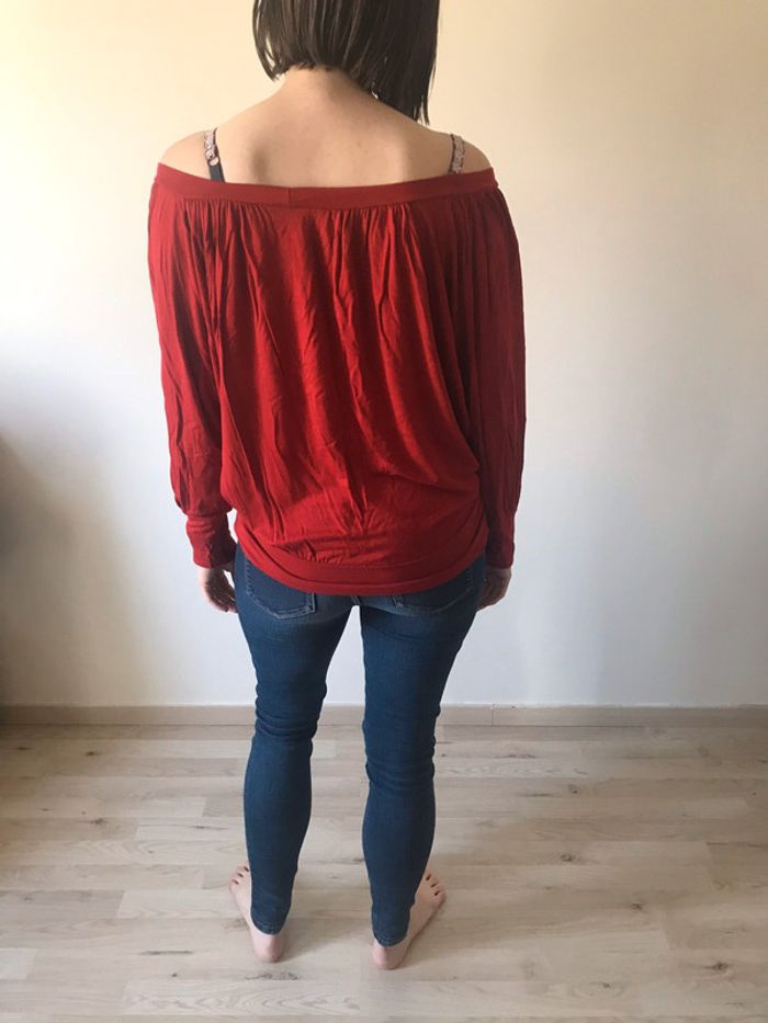 Top rouge effet blousant - photo numéro 2