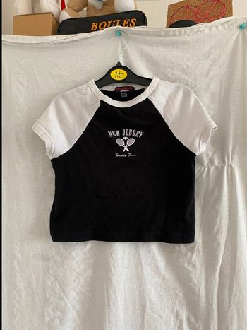 Croc top