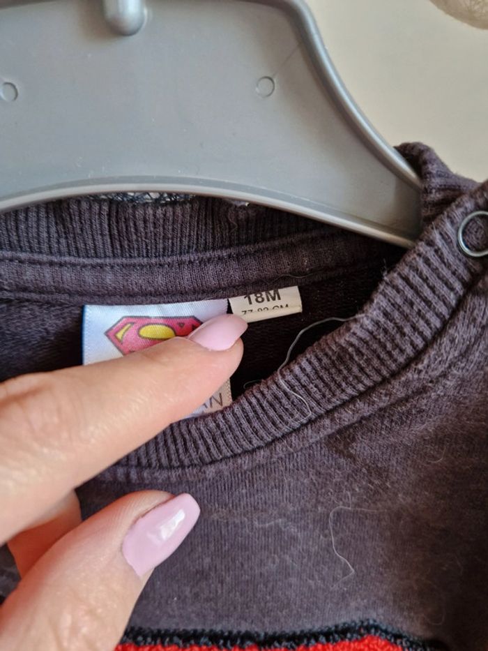Lots 2 pulls 18 mois - photo numéro 2