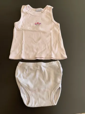 Tricot de peau avec culotte taille 24 mois