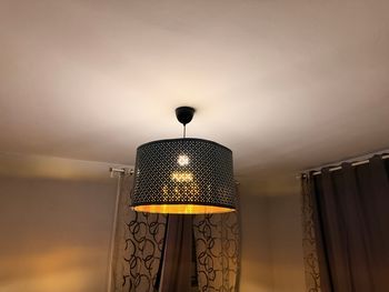 💡 Suspension design – élégance et ambiance chaleureuse IKEA