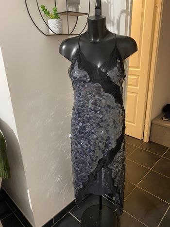 Robe à sequins 