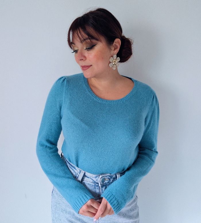 Pull bleu ciel doux chaud laine minimaliste tendance hiver Marque Camaïeu Taille 38 M 
Très bon état - photo numéro 4