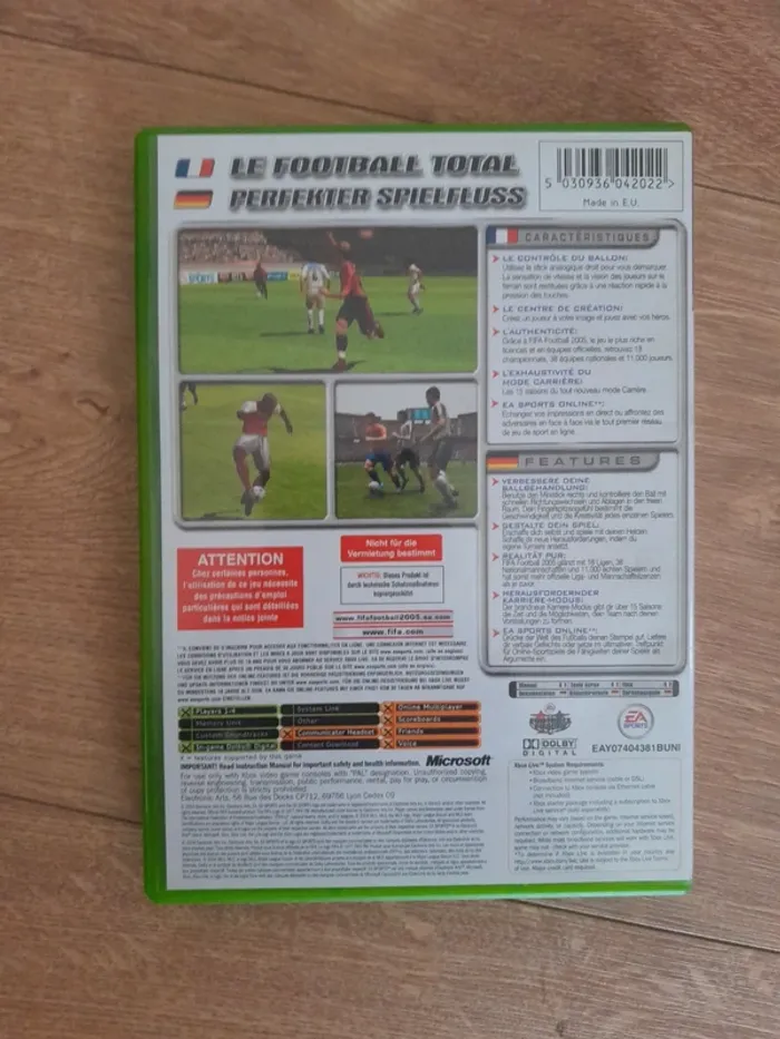 XBOX - Jeu vidéo Fifa footbal 2005 - photo numéro 3