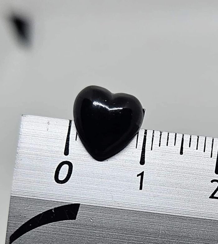 Paire de boucles d'oreilles
Neuve coeur noir - photo numéro 2