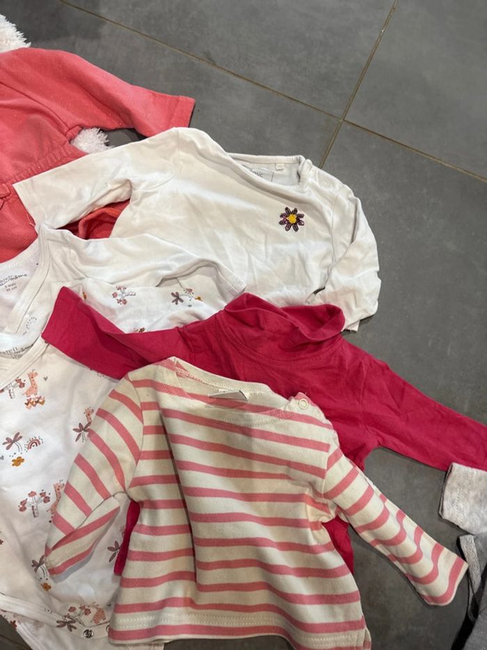 Lot de vêtements filles 3 mois hivers - photo numéro 14