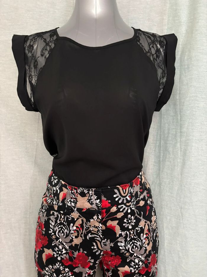 Belle blouse noire sans manches dos nu en dentelle M - photo numéro 2