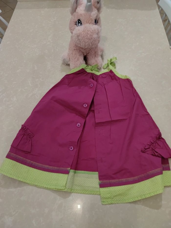 Superbe robe 👗 24 mois - photo numéro 6