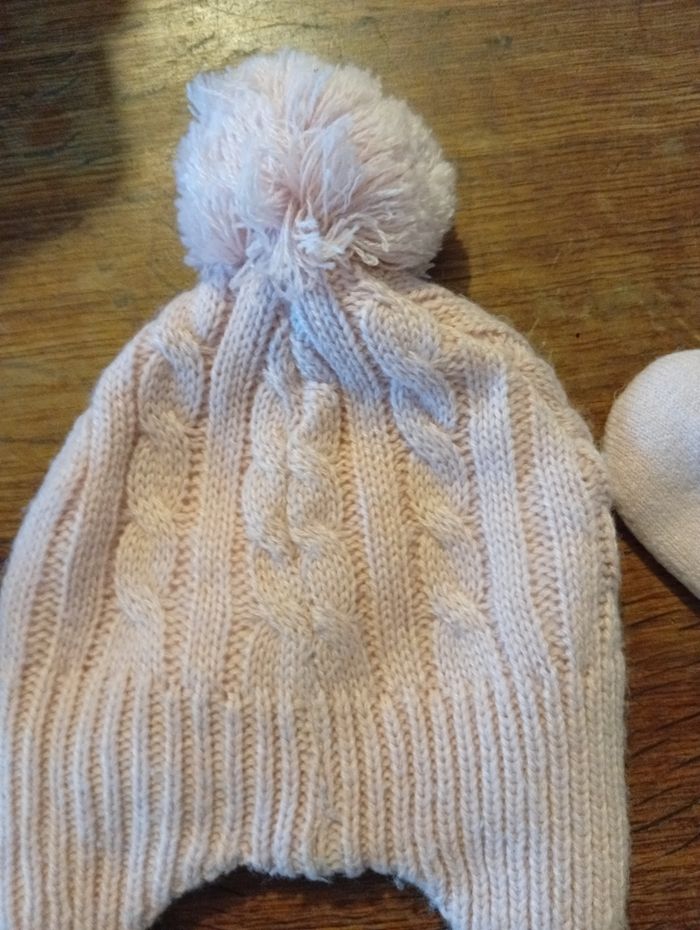 Lot bonnet plus moufle 6/12 mois - photo numéro 2