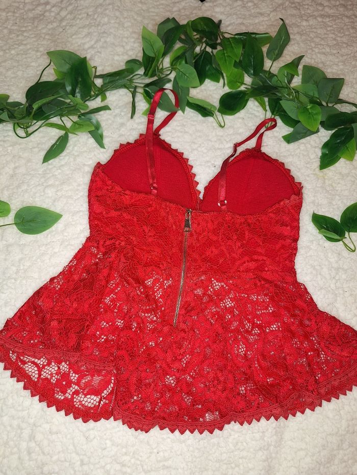 Maillot à dentelle - photo numéro 4