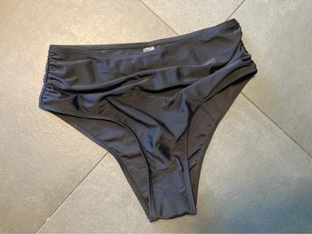 Bas de maillot de bain, noir, taille S neuf