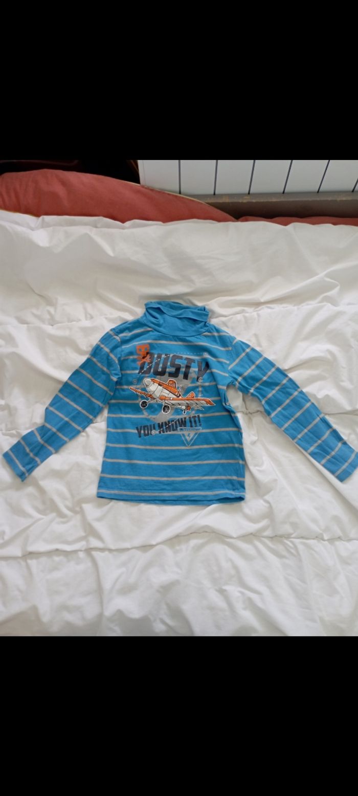 Sous pull rayé bleu Disney Planes 6 ans 3€ neuf