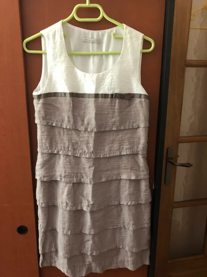 Robe et veste assorti Armand Thiery en taille 38 - photo numéro 2