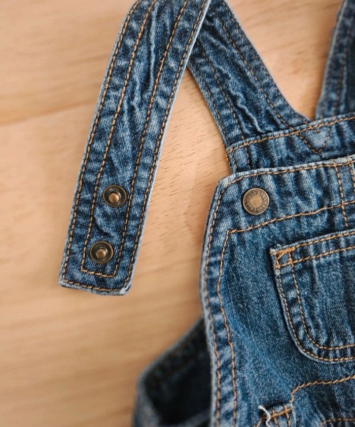 Salopette jeans 3/6 mois (mi-saison) - photo numéro 3