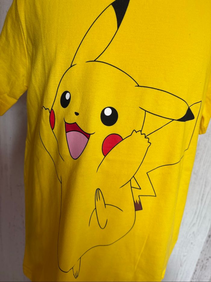 T shirt garçon taille 128 - photo numéro 2