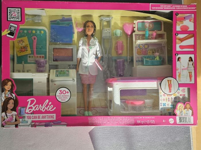 Coffret barbie clinique medicale