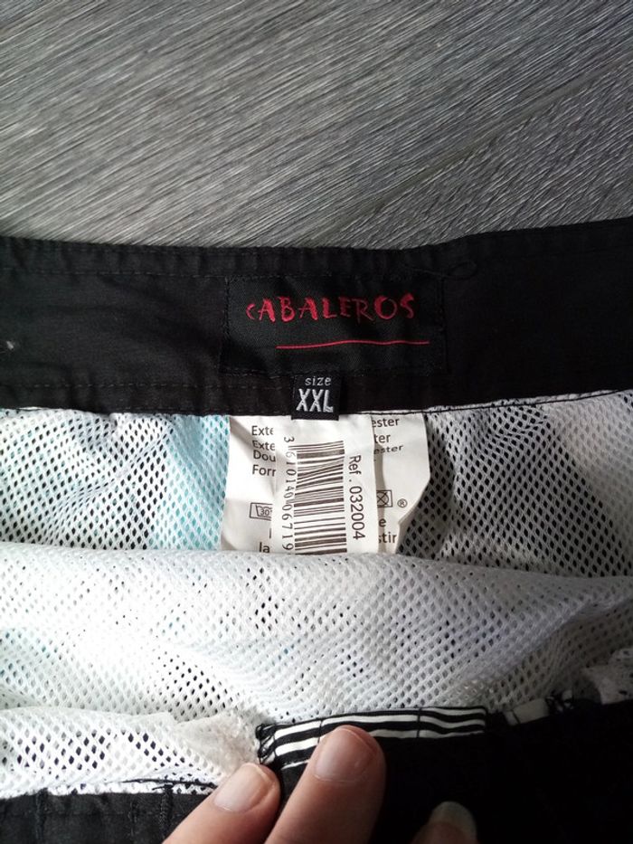 Short/ bermuda de bain homme XXL - photo numéro 4
