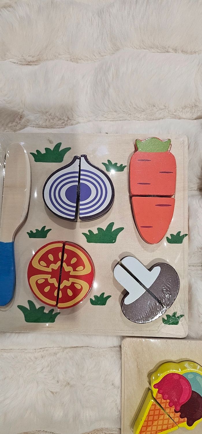 Lot de 3 plateaux repas jouets bois Neufs - photo numéro 2