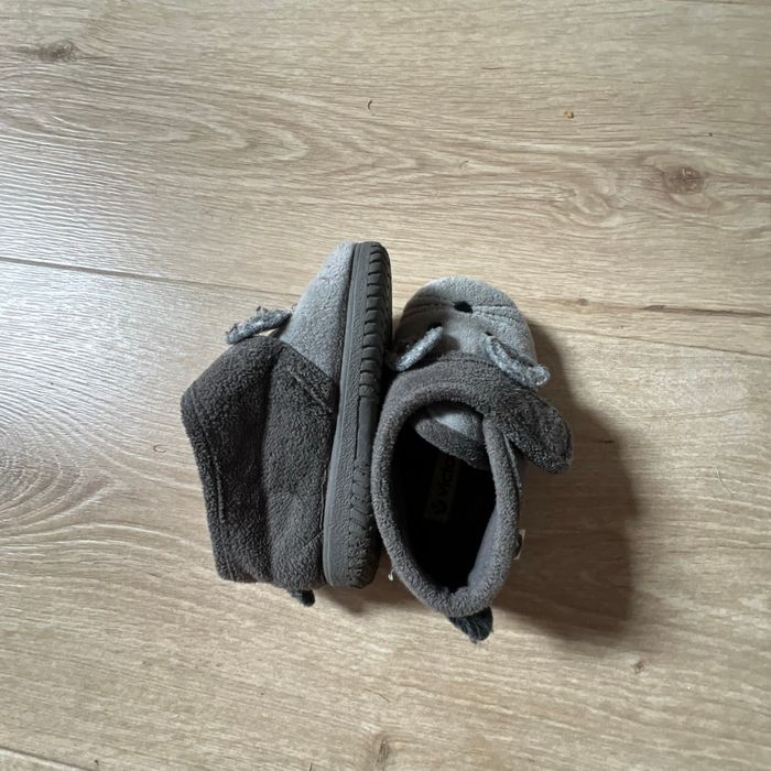 Chaussons victoria bébé - taille 22 - photo numéro 3