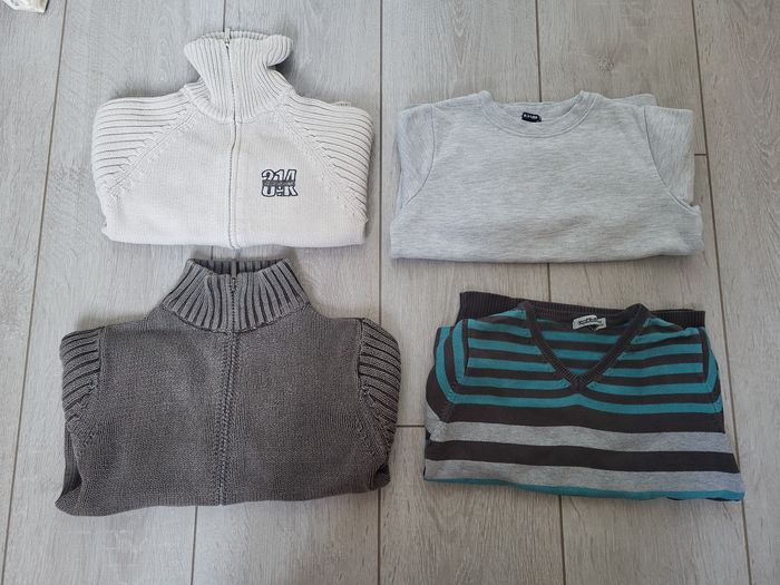 Lot de 2 pull et 2 gilet
