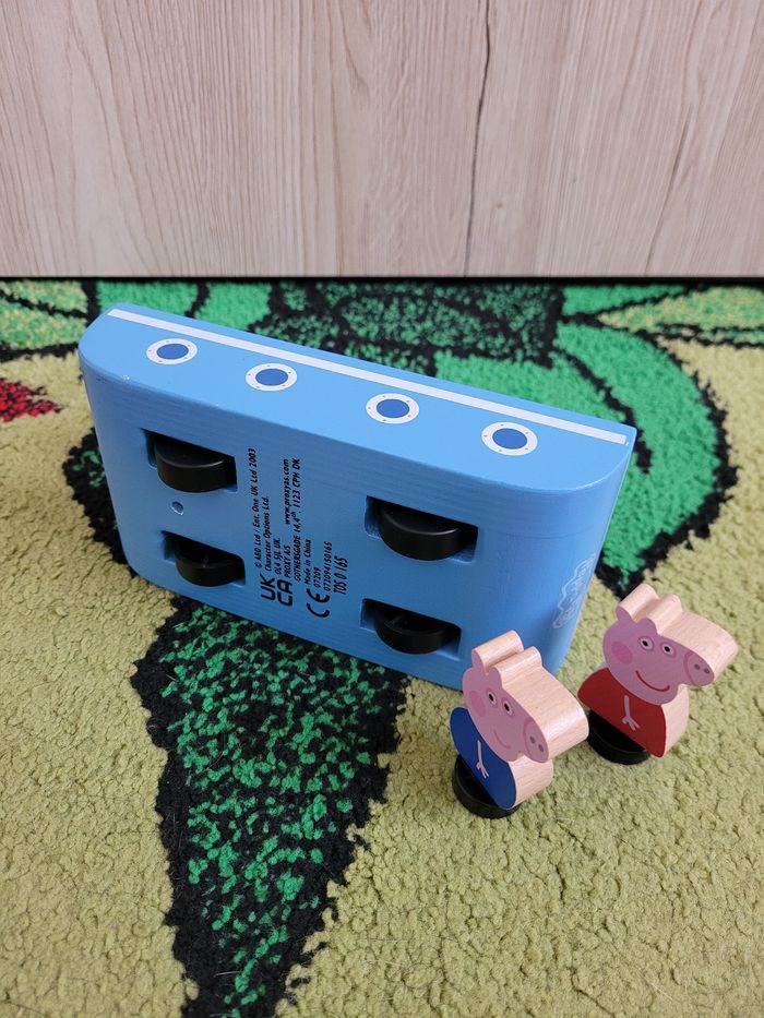 PEPPA PIG LE BATEAU EN BOIS AVEC ROUES AVEC GEORGES ET SA SOEUR PEPPA PIG - photo numéro 5