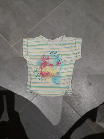T shirt 3 ans reserré a la taille