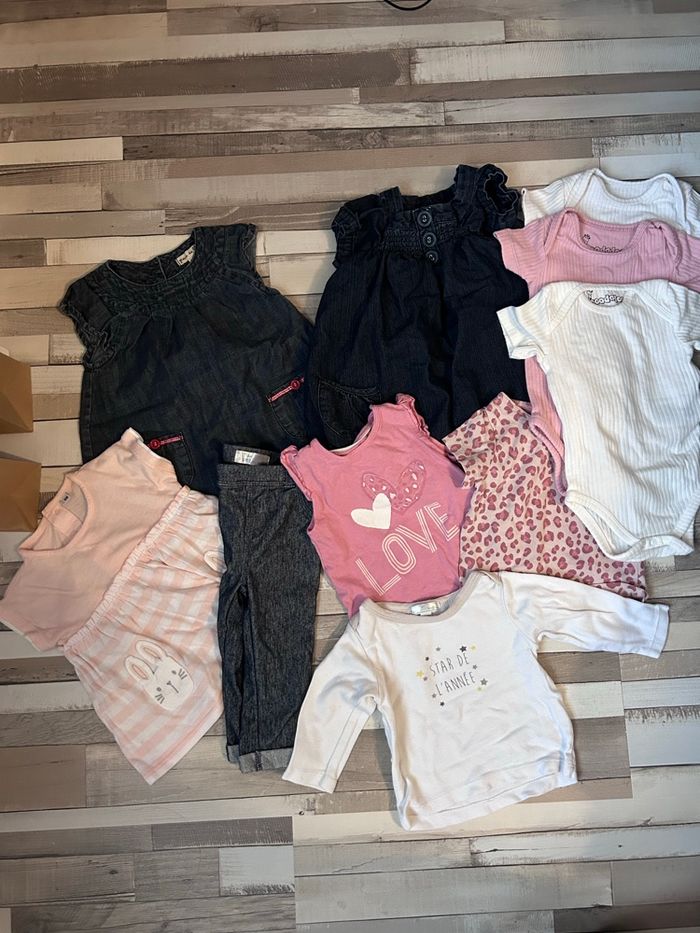 Lot de 10 vêtements bébé fille 6 mois
