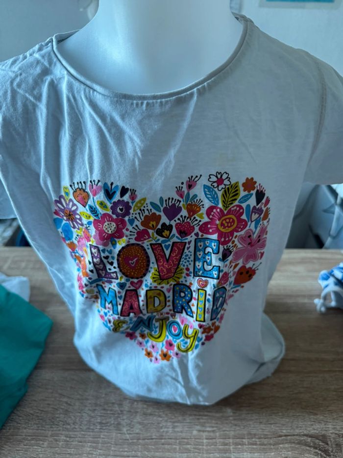 Lot|tshirt|8ans - photo numéro 2