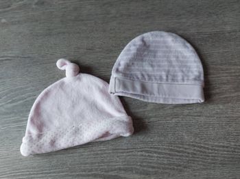 Lot de 2 bonnets chauds de naissance