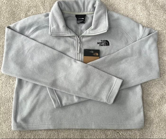 Sweat-shirt femme The North Face 100 Glacier 1/4 zip pull over polaire crop top gris claire