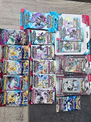 Lot Pokémon booster