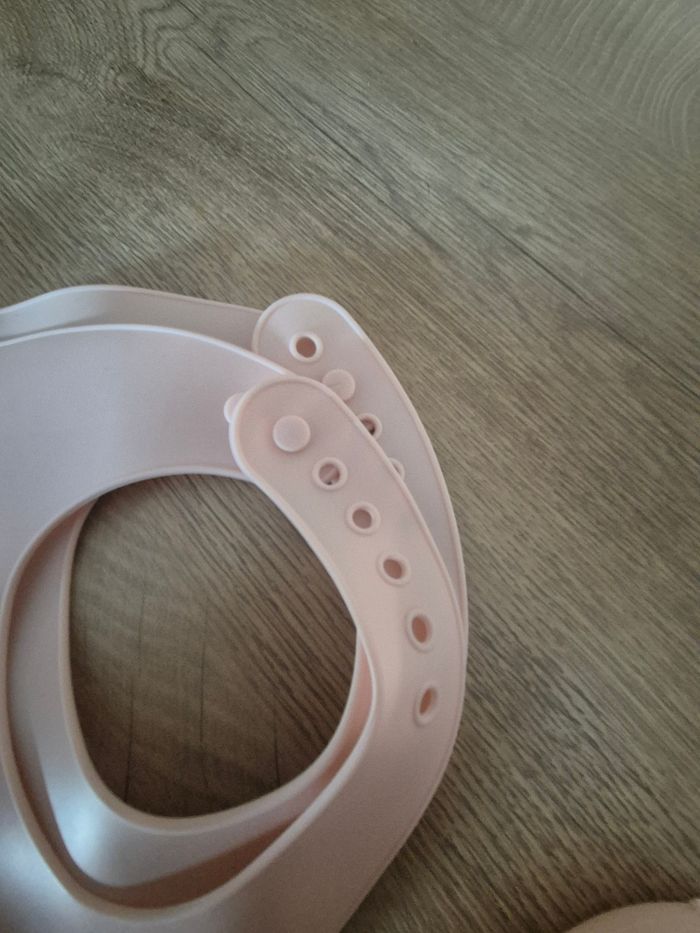 Bavoirs silicones récupérateur bébé enfant fille rose - photo numéro 2