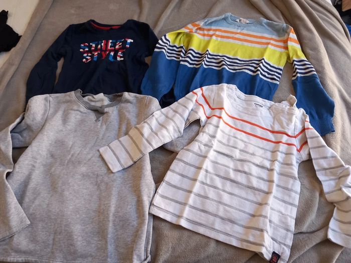 T-Shirts à Manches Longues et Pulls Taille 8 ans - photo numéro 3