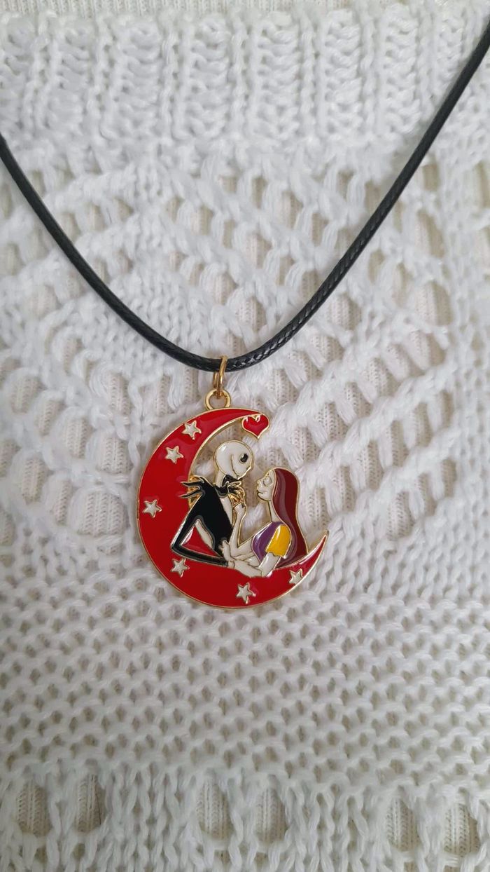 🌙 Collier avec pendentif L'Étrange Noël De Monsieur Jack