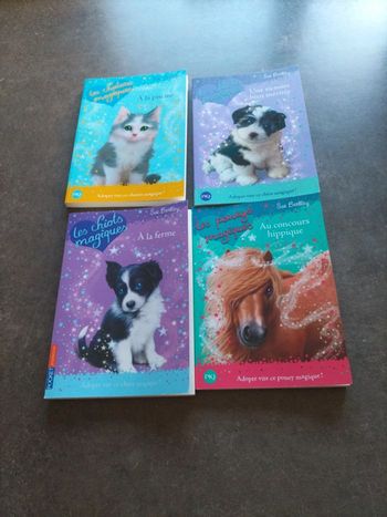 Lot de 4 Livres de poche