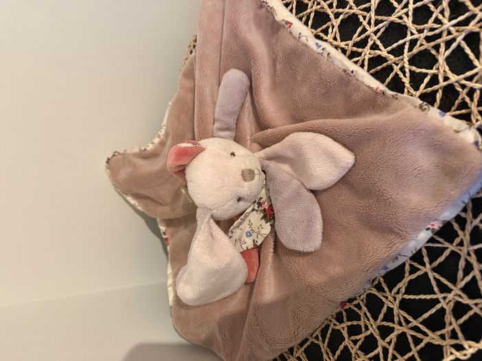 Peluches Bukowski - Doudou lapine "Bibi baby rug" - photo numéro 3