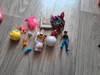 Lot de jouets