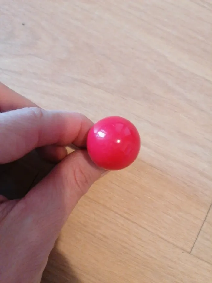 Bague rouge - photo numéro 2