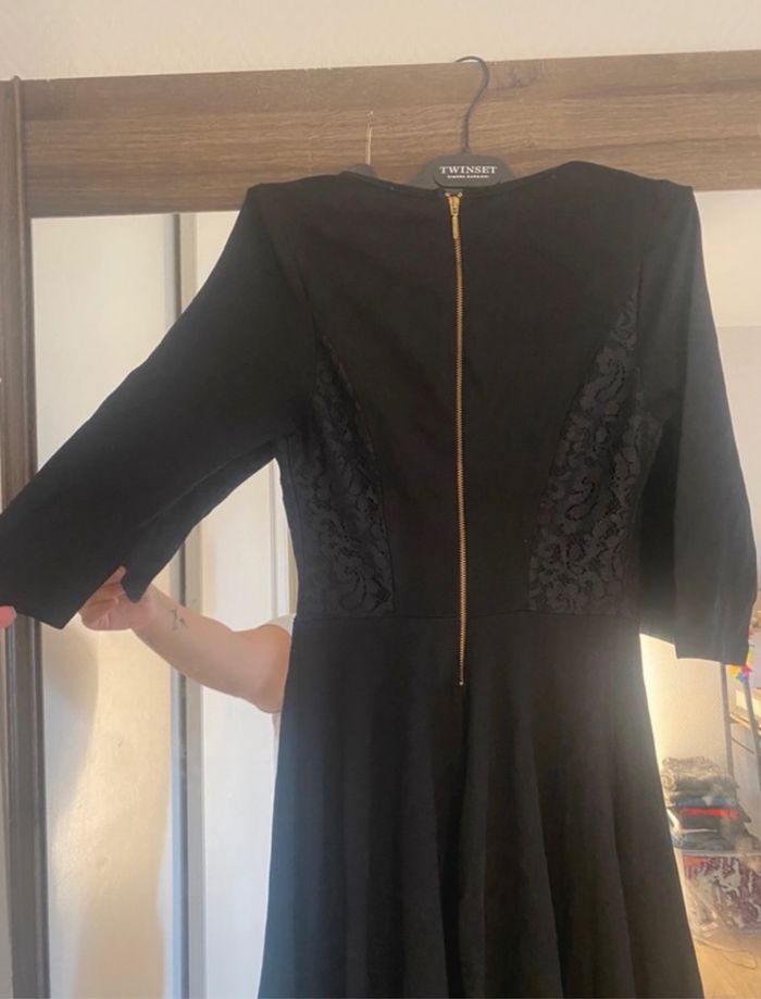 Petite robe noir - photo numéro 3